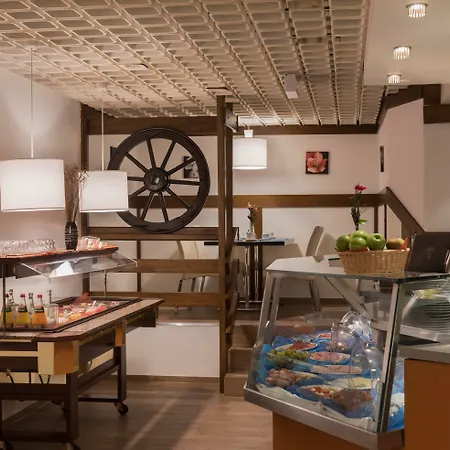 دايز إن ويست 3*