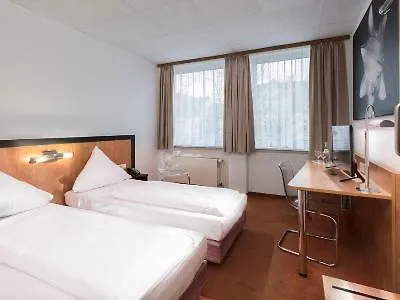 Hotel Days West 3*