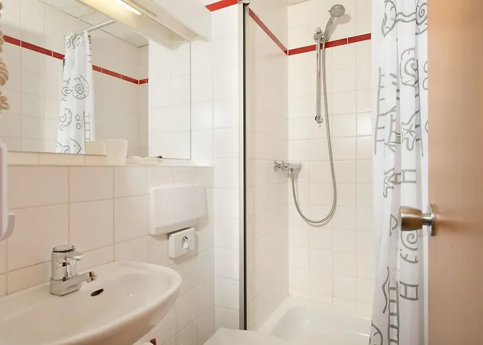 Days West Ξενοδοχείο 3*